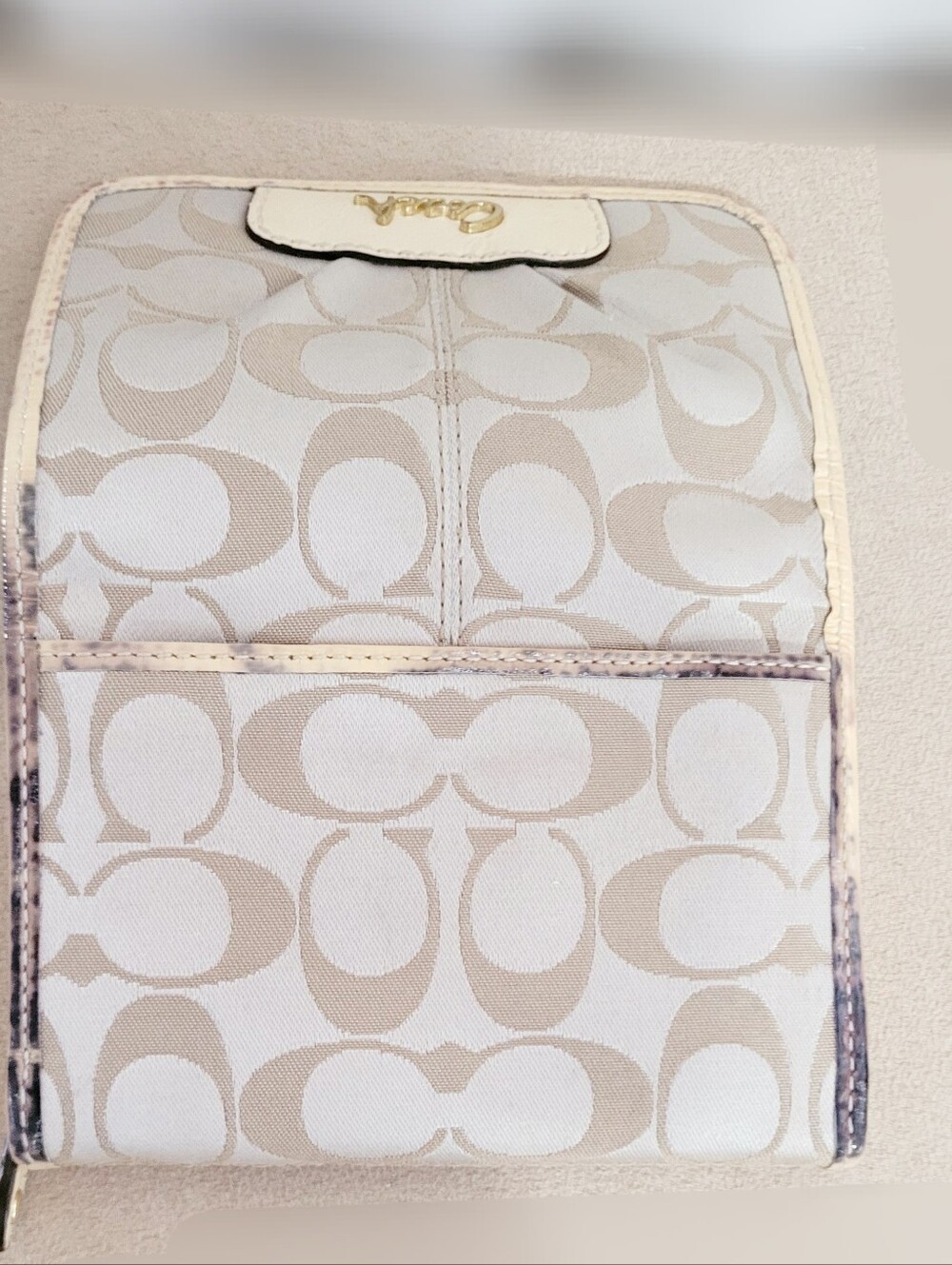 Coach Wallet - Picture 10 of 12